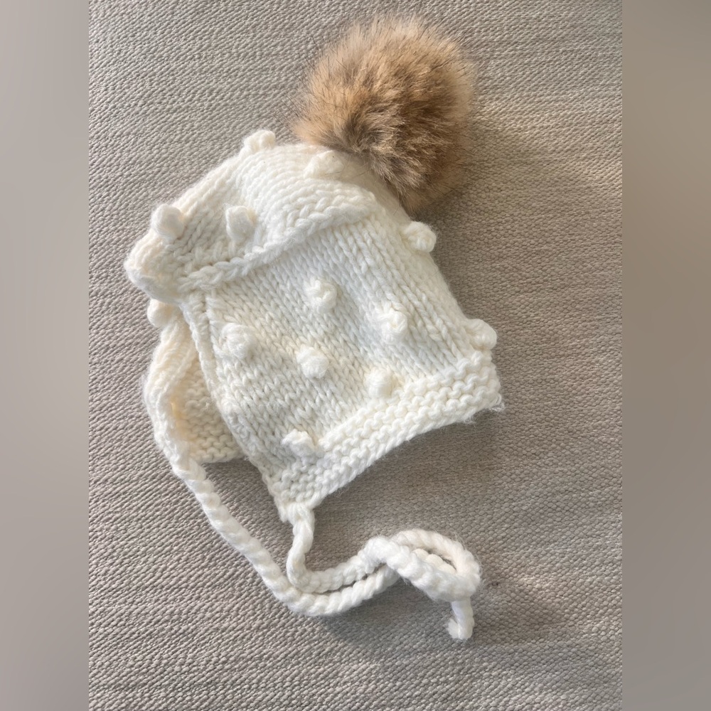 CUTEST All-Over Popcorn-Knit Baby Bonnet